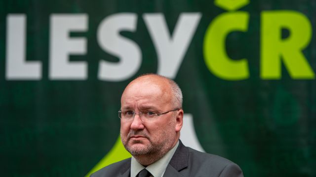 Skončí šéf Lesů ČR? Náhradní ministr zemědělství Jurečka se s ním sejde
